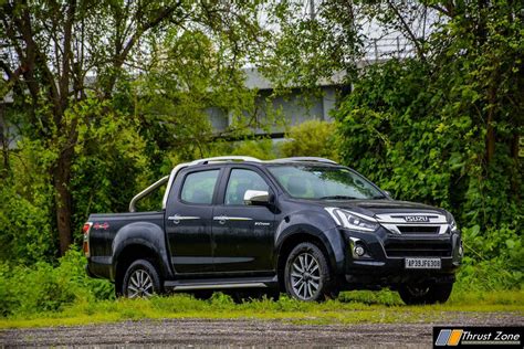 Isuzu .